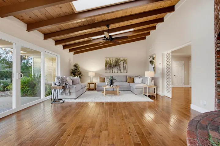 3088 Skycrest Drive, Fallbrook, California 92028
