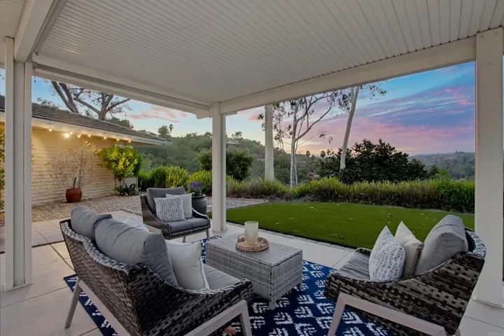 3088 Skycrest Drive, Fallbrook, California 92028