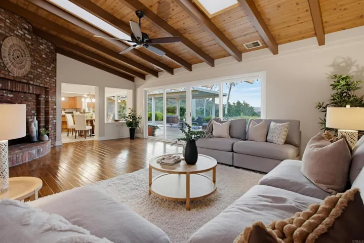 3088 Skycrest Drive, Fallbrook, California 92028