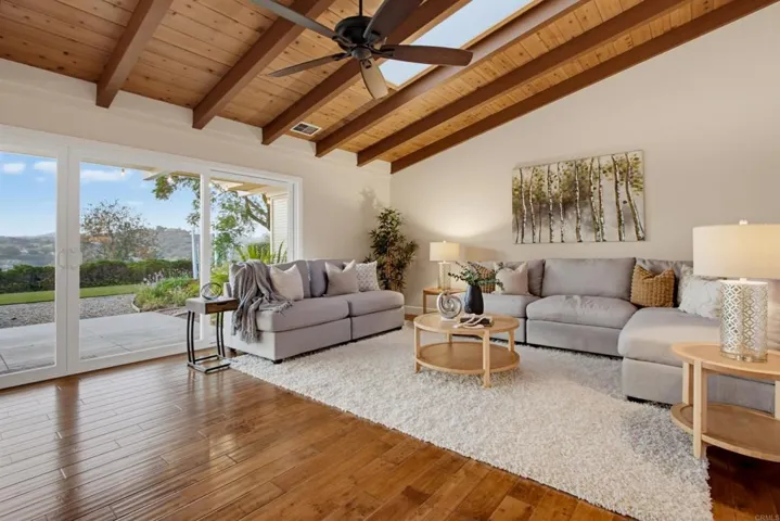 3088 Skycrest Drive, Fallbrook, California 92028