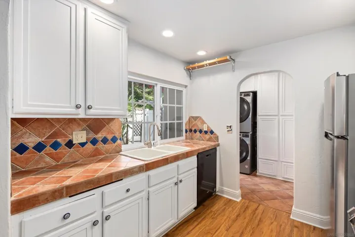 1248 Evergreen Dr, Encinitas, California 92007