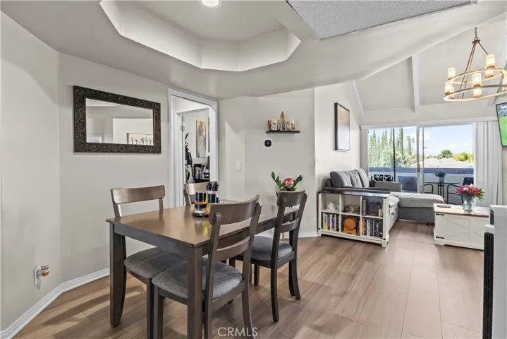 20253 Keswick Street 323, Winnetka, California 91306