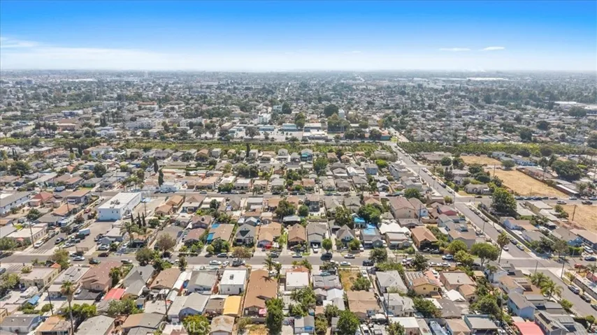 9501 Baird Ave, Los Angeles, California 90002