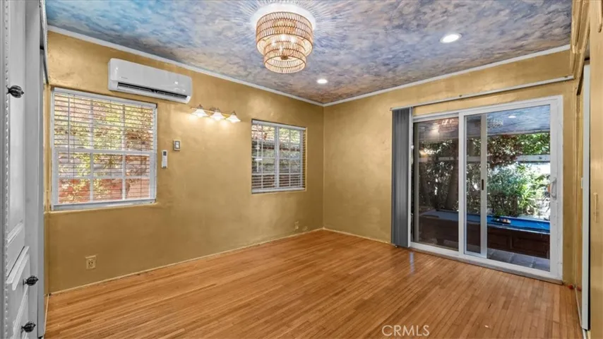 9501 Baird Ave, Los Angeles, California 90002