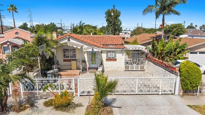 9501 Baird Ave, Los Angeles, California 90002