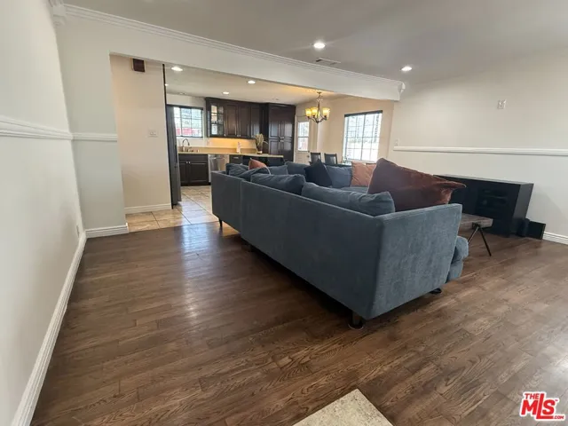 8701 Kittyhawk Avenue, Los Angeles, California 90045