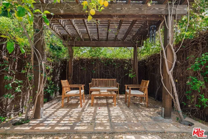 750 N Stanley Avenue, Los Angeles, California 90046