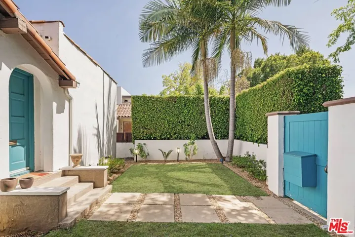 750 N Stanley Avenue, Los Angeles, California 90046