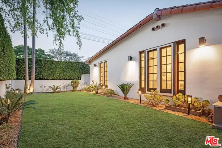 750 N Stanley Avenue, Los Angeles, California 90046