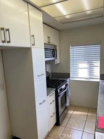26115 Frampton B, Los Angeles, California 90710