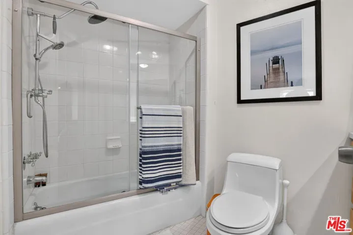 2045 4th Street 301b, Santa Monica, California 90405