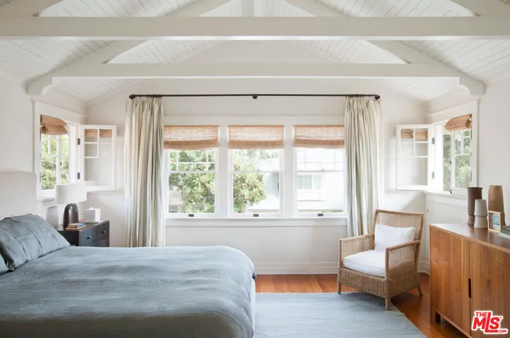 147 Fraser Avenue, Santa Monica, California 90405