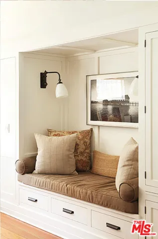 147 Fraser Avenue, Santa Monica, California 90405