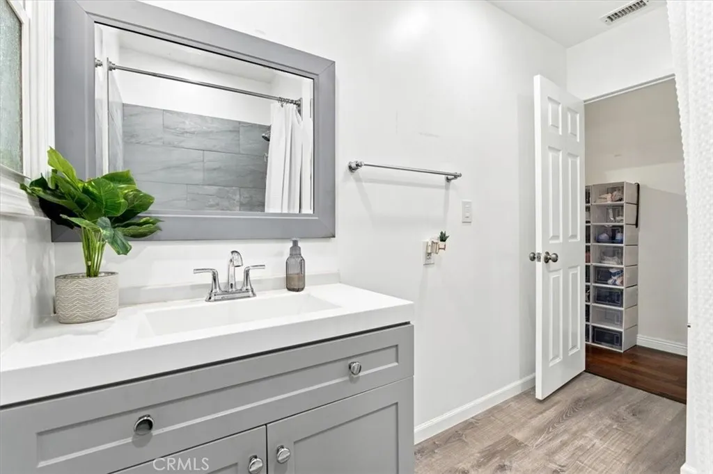 Secondary bathroom