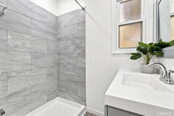 Secondary bathroom
