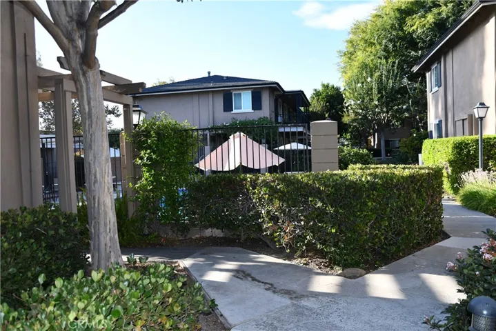 660 S Glassell, Orange, California 92866
