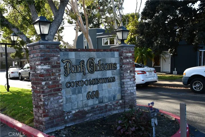 660 S Glassell, Orange, California 92866