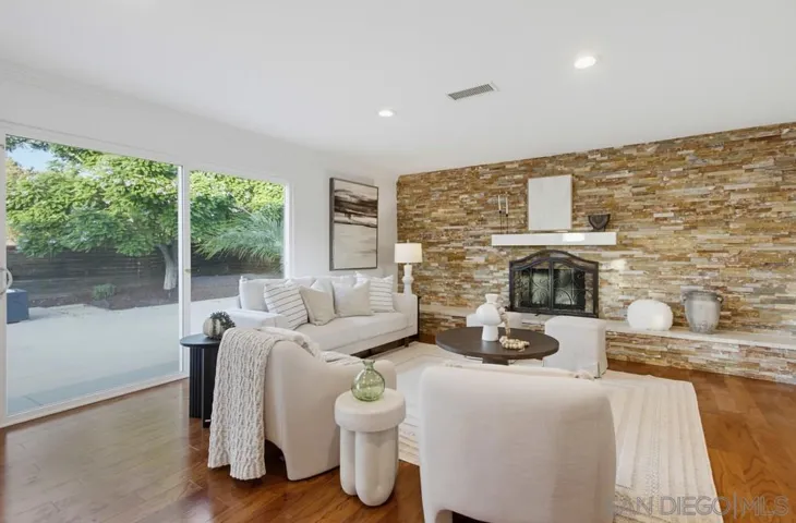 2367 Salisbury Dr, San Diego, California 92123