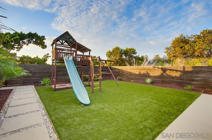 2367 Salisbury Dr, San Diego, California 92123