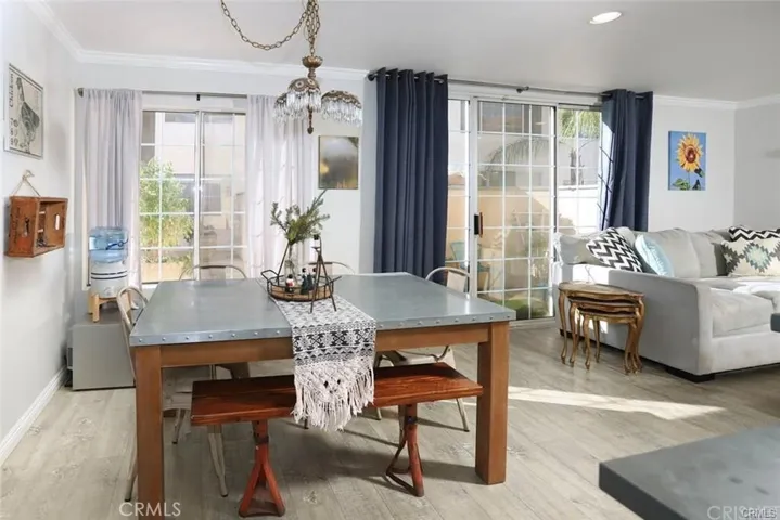 18640 Collins Street 116, Tarzana, California 91356