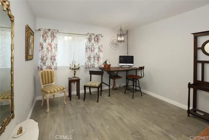 18640 Collins Street 116, Tarzana, California 91356