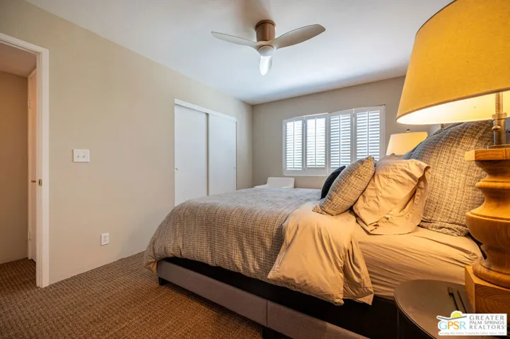 566 N Sunset Way, Palm Springs, California 92262
