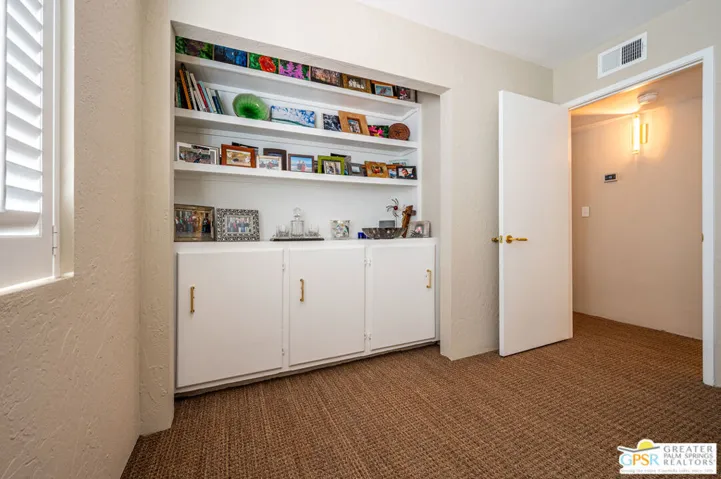 566 N Sunset Way, Palm Springs, California 92262