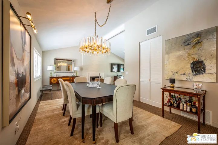 566 N Sunset Way, Palm Springs, California 92262