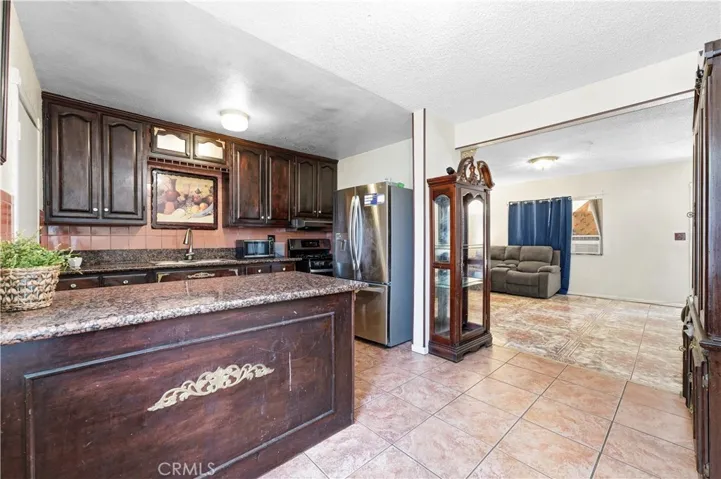 12375 Poinsettia, El Monte, California 91732