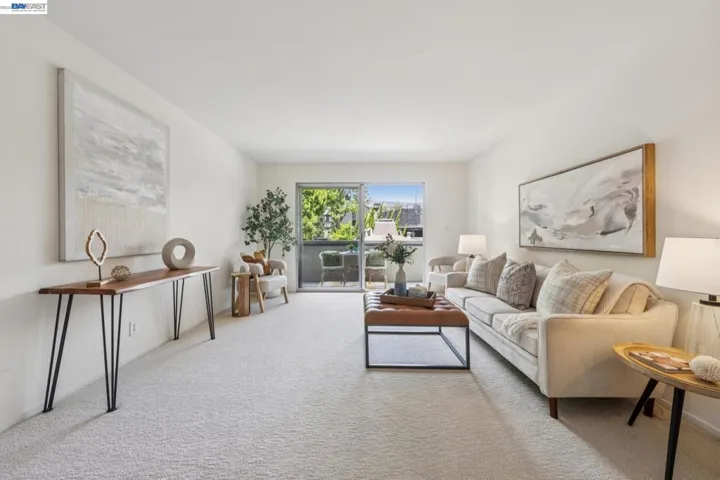 955 Shorepoint Ct 111, Alameda, California 94501