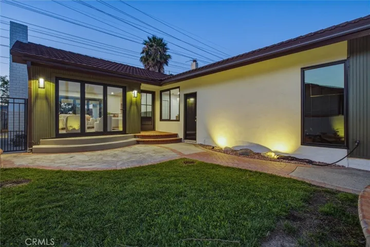 4841 Sharon, La Palma, California 90623