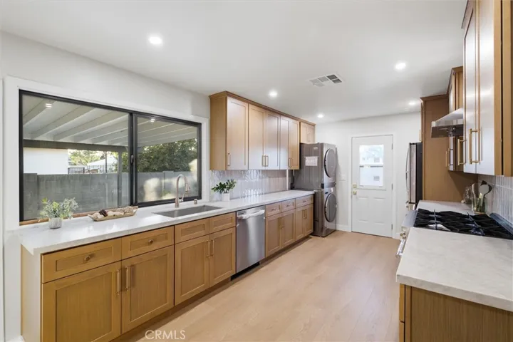 4841 Sharon, La Palma, California 90623