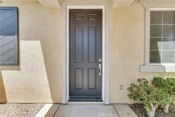 13584 Kitty Hawk, Victorville, California 92392
