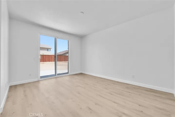 13584 Kitty Hawk, Victorville, California 92392