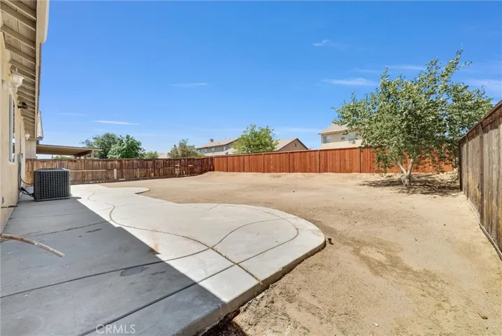 13584 Kitty Hawk, Victorville, California 92392