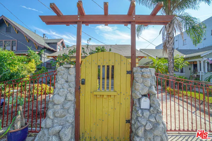 2230 Inez Street, Los Angeles, California 90023