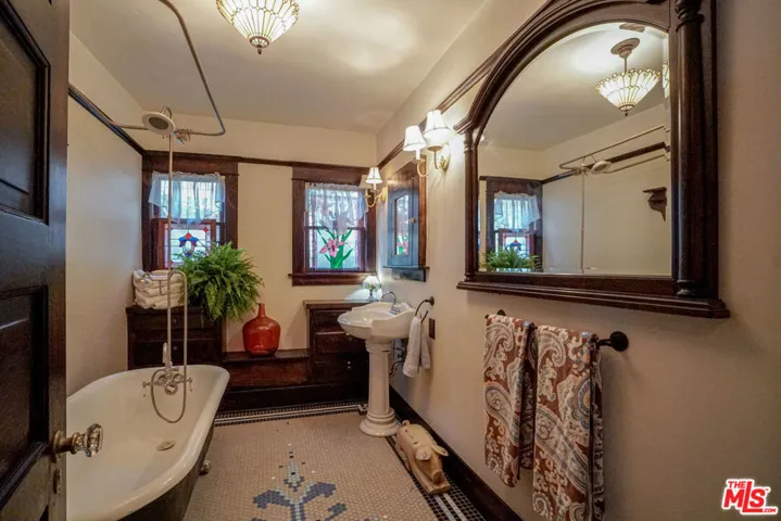 2230 Inez Street, Los Angeles, California 90023