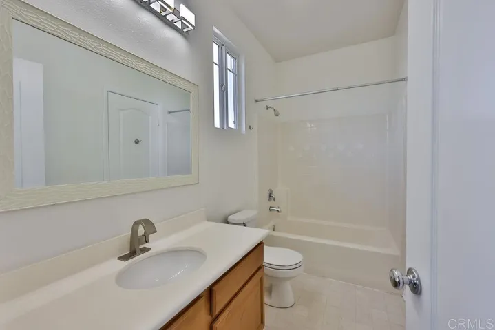 1046 Strawberry Creek Rd, Chula Vista, California 91913
