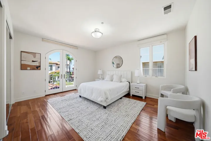 12626 Promontory Road, Los Angeles, California 90049