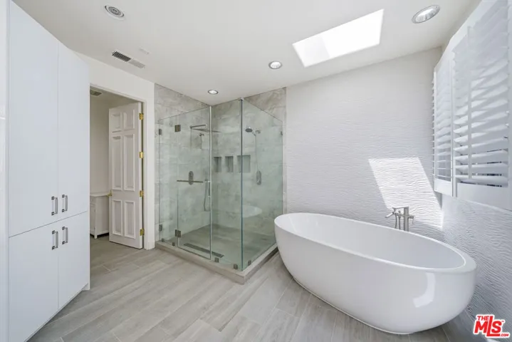 12626 Promontory Road, Los Angeles, California 90049