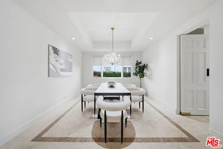 12626 Promontory Road, Los Angeles, California 90049