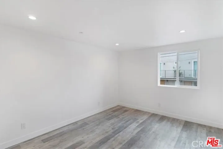 5643 Willowcrest Avenue, North Hollywood, California 91601