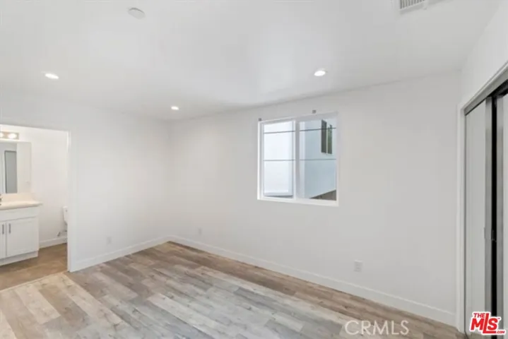 5643 Willowcrest Avenue, North Hollywood, California 91601