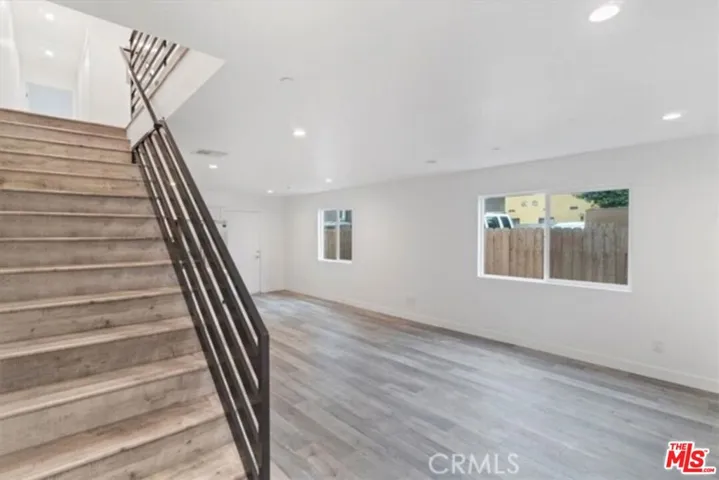 5643 Willowcrest Avenue, North Hollywood, California 91601