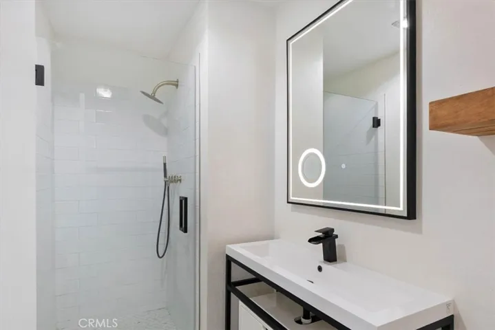 7777 W 91st, Los Angeles, California 90293