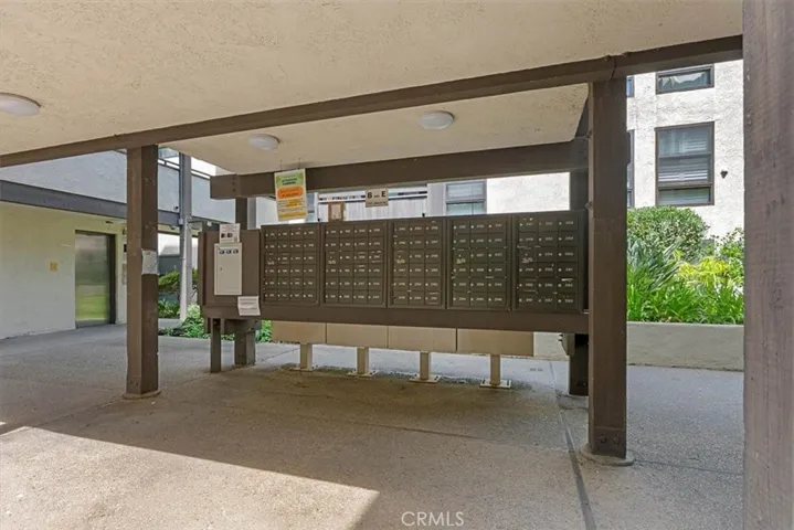 7777 W 91st, Los Angeles, California 90293