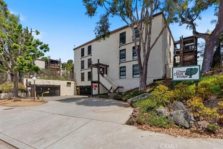 7777 W 91st, Los Angeles, California 90293