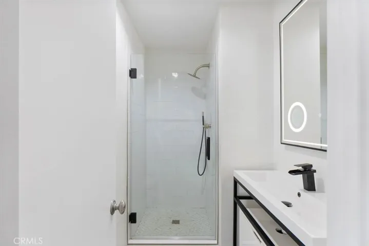 7777 W 91st, Los Angeles, California 90293
