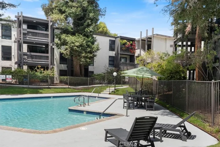 7777 W 91st, Los Angeles, California 90293