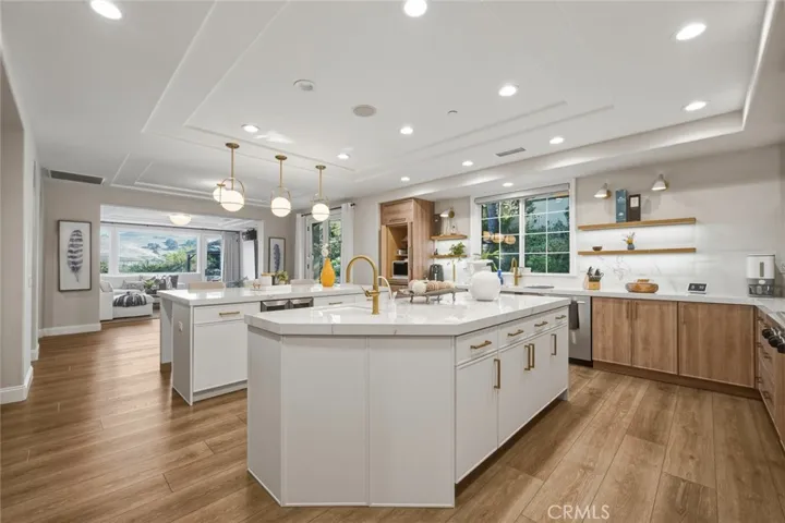 3035 Venezia, Chino Hills, California 91709